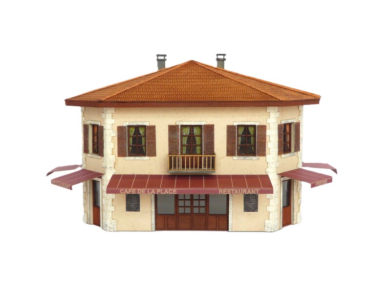 Outland Models Maquette de train (3 stales) - Échelle HO 1:87