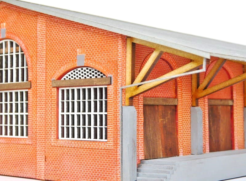 Maquette Halle à Marchandises Jouef - Échelle HO 1/87 - Occasion - Marron