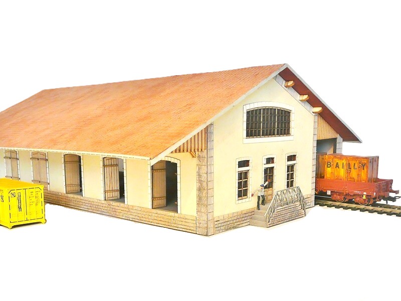 Halle PLM 5 portes