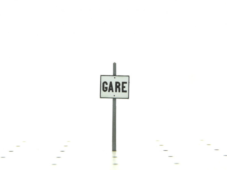 Pancarte « Gare »
