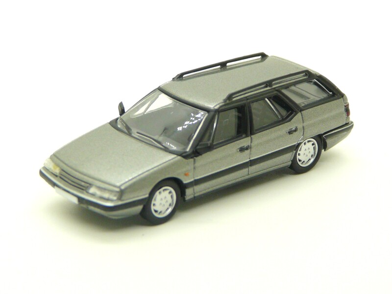 Citroën XM break gris métallisé