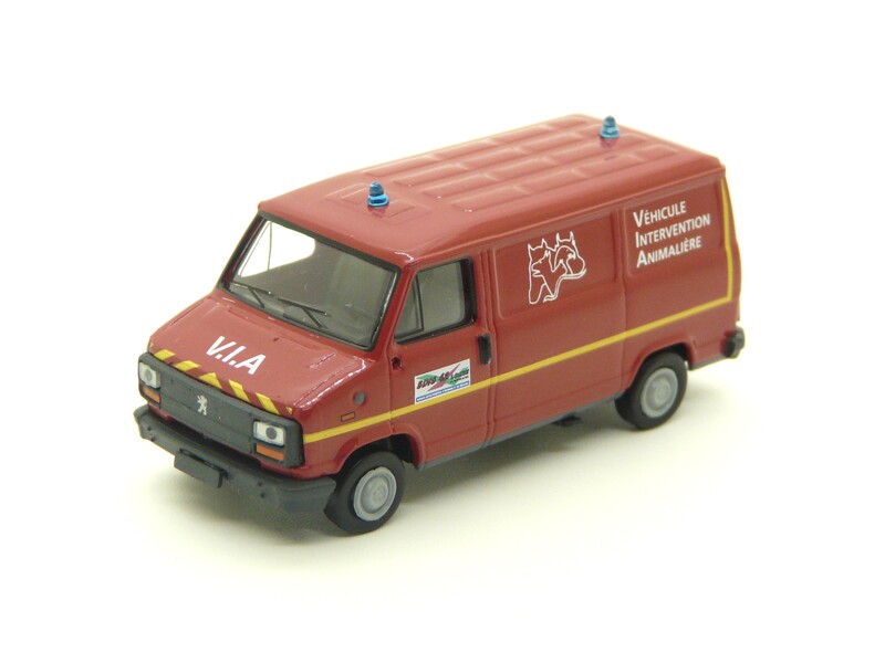 Peugeot J5 Intervention Animalière