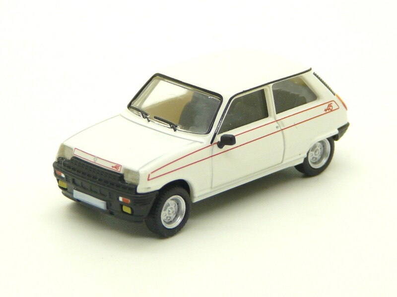 Renault 5 blanche
